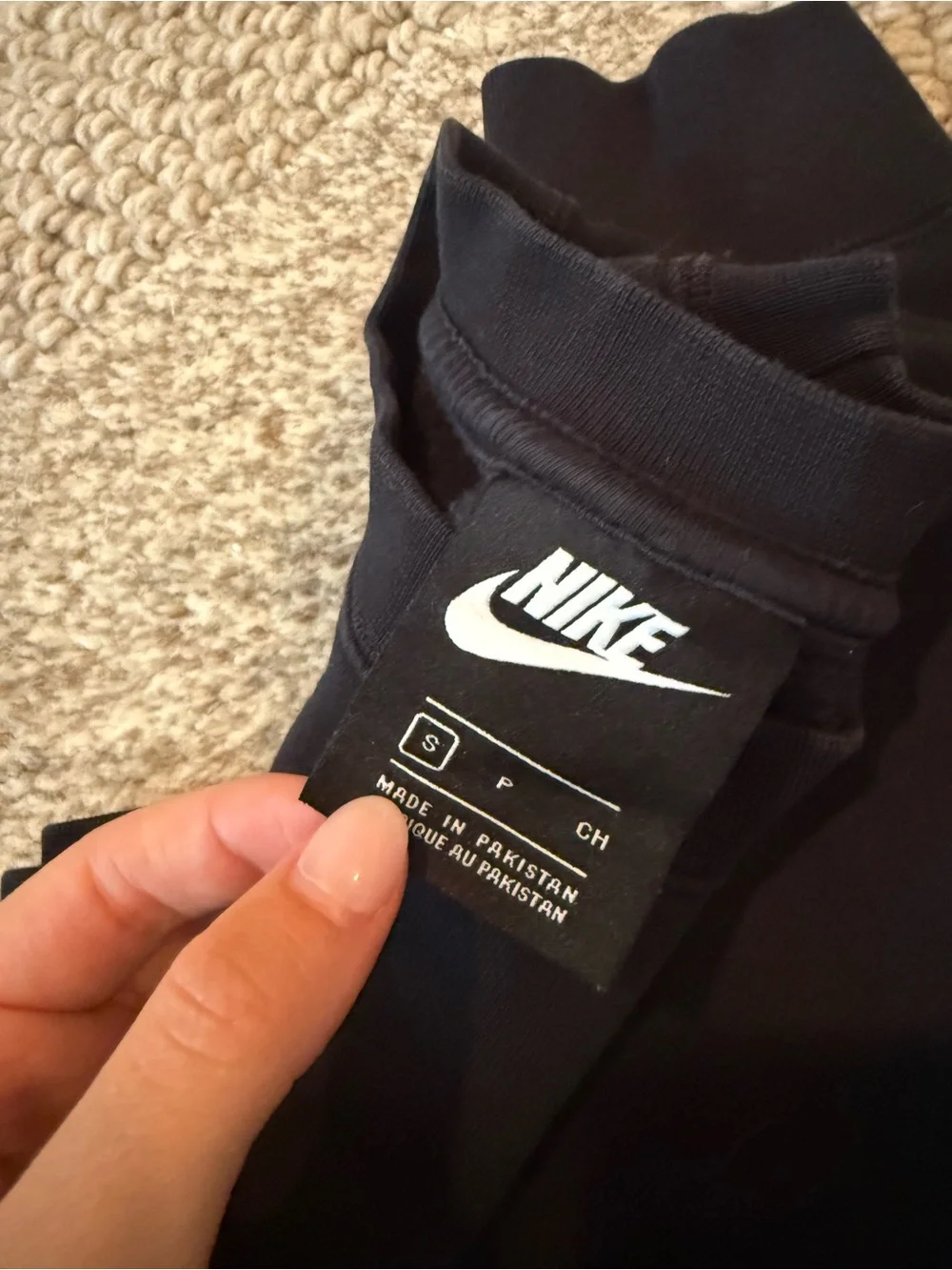 Nike women's oversized cropped fleece sweatshirt